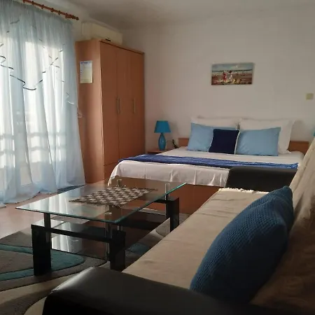 Simic Apartment