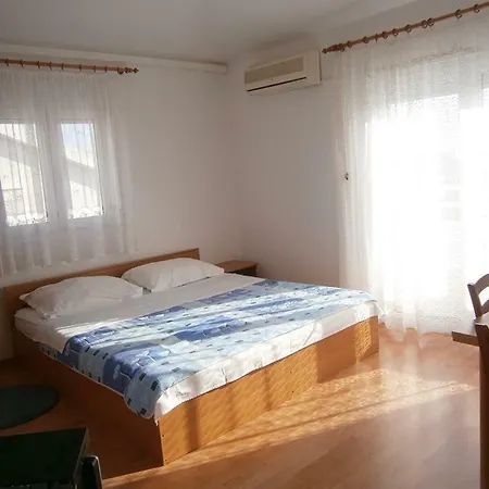 Simic Apartment